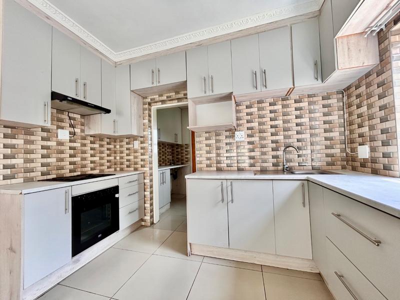 4 Bedroom Property for Sale in Melodie North West